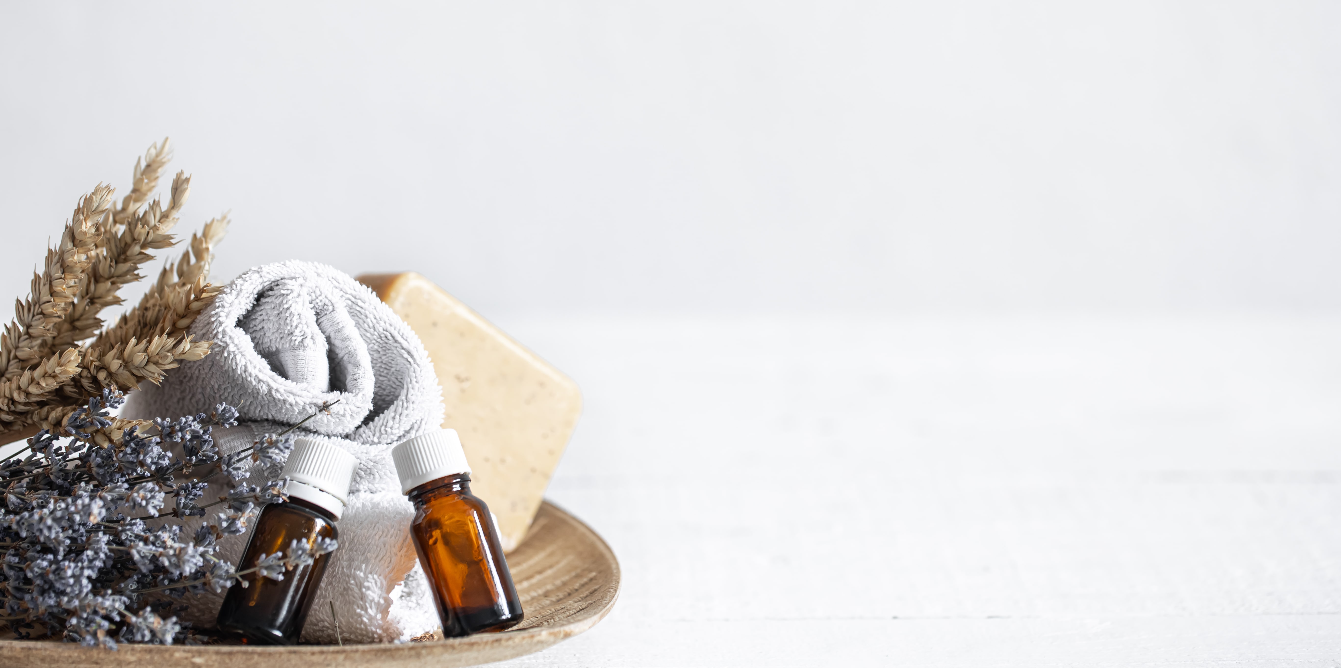ręczniki, mydło i olejki aromatyczne