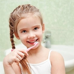 Aquafresh Splash pasta do zębów dla dzieci 3-8 lat