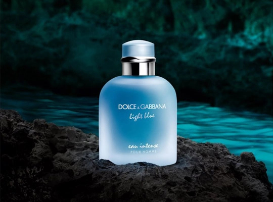 Dolce and Gabbana Light Blue Eau Intense Pour Homme