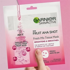Garnier Skin Active Fruit Aha Shot
