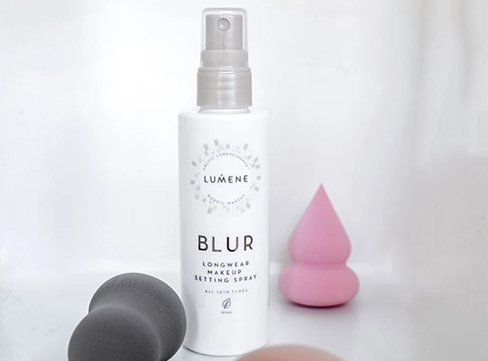Lumene Blur Longwear Makeup Setting Spray