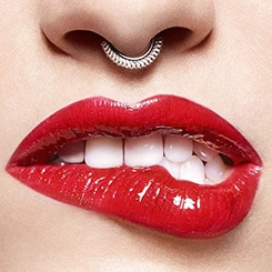 Lippen vergrössender Lipgloss