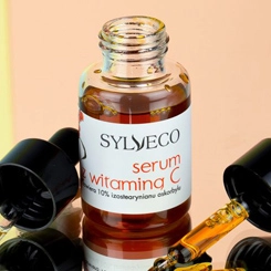 Sylveco Serum mit Vitamin C