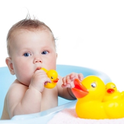 Ziaja Ziajka Płyn do kąpieli dla dzieci i niemowląt Boczne 2 245x245